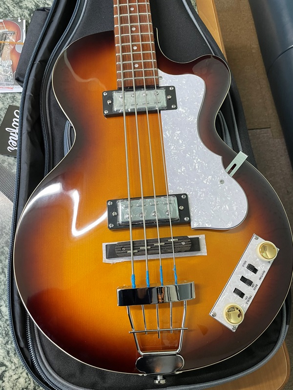 Hofner HI-CB-PE-SB Club Bass Ignition Premium Edition Sunburstの画像
